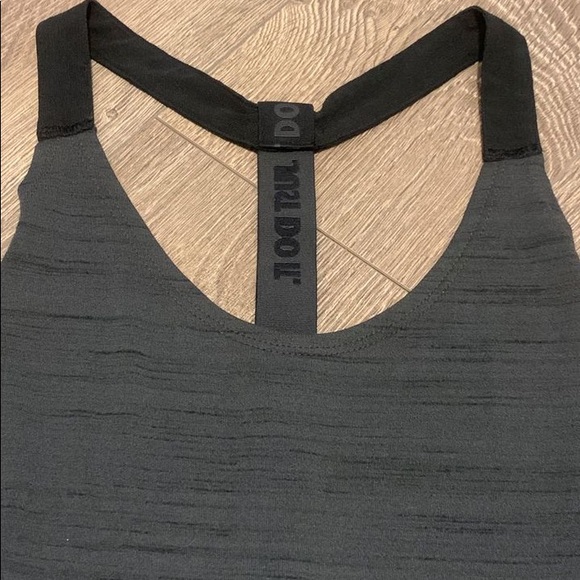 Nike Dri-Fit Tank Top - Picture 3 of 3
